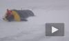 Сотрудники МЧС спасают группу туристов, попавших в метель на Байкале