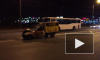 Видео: на Ветеранов автомобиль после столкновения вылетел на обочину