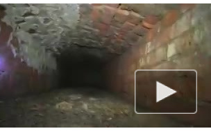Появилось видео из загадочного подземного хода под Дворцовой фермой в Гатчине