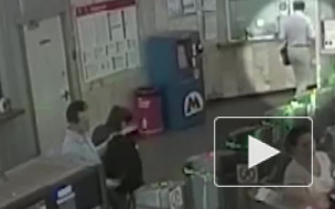 Москвичу вернули 1,5 миллиона, которые он забыл в метро