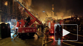 На Фурштатской улице тушили пожар на стройке
