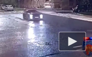 Сотрудники ГАИ задержали водителя Ford, который устроил дрифт на Подольской улице
