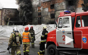 Известно о двух погибших при пожаре в здании ЛОМО