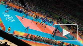 Нервы подвели: сборная России по волейболу проиграла Бразилии из-за плохой подачи