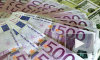 Официальный курс евро и доллара на выходные вновь вырос