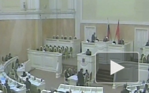 На праздновавших юбилей ЗакСа упала металлическая решетка