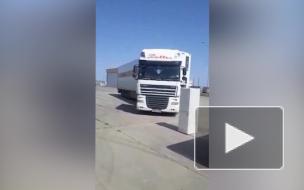 Казахстан сообщил о пробке из грузовиков на границе с Россией из-за усиления контроля
