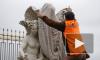 Скульптуры Летнего сада укрыли на зиму: взгляд Piter.TV