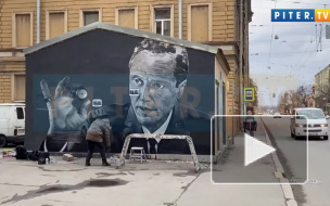 Граффити с персонажем из "Криминального чтива" на Лесном проспекте закрасили