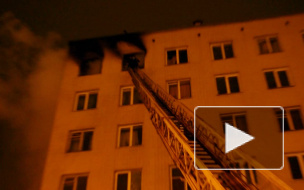 Страшный пожар на Якорной попал на фото и видео