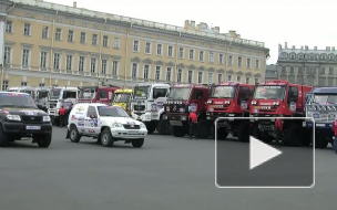   Шелковый  путь от  Петербурга до Сочи. Гонка в  честь  Олимпиады 2014  стартовала  на  Дворцовой.