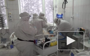 Журналисты посетили реанимацию ковидного госпиталя в Рощино