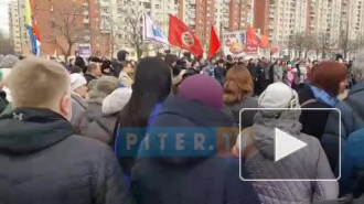 У мемориала павшим спецназовцам в парке Интернационалистов возложили цветы