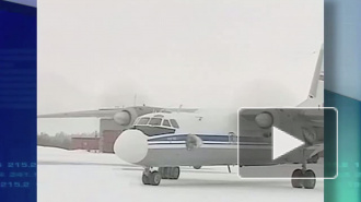 Пассажирский самолет аварийно сел в Ноябрьске после отказа двигателя