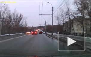 Занесло.