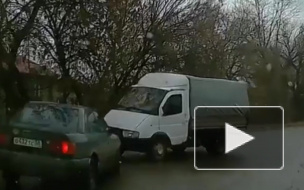 Видео из Пензы: трассу не поделили два авто