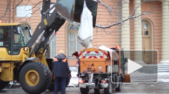 Прокуратура осталась недовольна уборкой снега и наледи в Петербурге