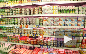 Россияне тратят на еду почти половину своего дохода