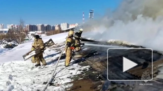 В ХМАО локализовали пожар на автомойке