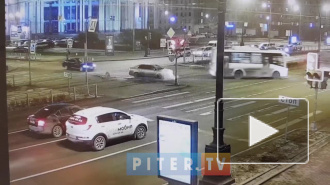 На Московском проспекте "Фольксваген" снес дорожный знак