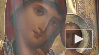 Православные верующие празднуют Покров