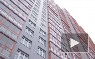 На стройке ЖК "Дом у Разлива" с большой высоты упал мигрант, он в тяжелом состоянии