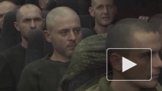 Минобороны РФ показало кадры возвращения на родину 35 российских военнопленных