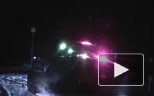 Экшен на улицах Калуги: пьяный лихач на Ауди таранил автомобили, пытаясь оторваться от полиции (видео задержания)