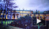 Шторм повалил новогоднюю ель у Таврического дворца в Петербурге