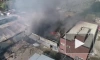 В Краснодарском крае тушат пожар в ангарах крупного склада