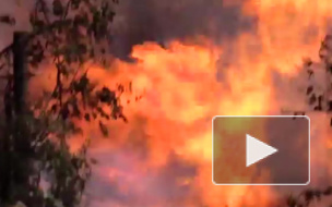 Огненное видео из Воронежа: Во дворе жилых дворов прорвало газовую трубу