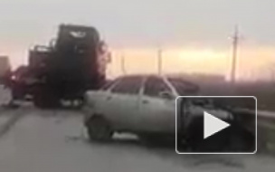 Жуткое видео из Ростова: в массовой аварии погиб человек