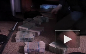 Грабители переоделись в форму инкассаторов и угнали броневик с 40 млн рублей