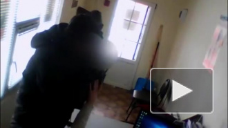 "Срубить деньжат" не удалось: Нападение на офис микрозаймов с топором в Башкирии попало на видео
