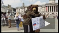 Доброе видео из Лондона: "Русский медведь" обнимал ...