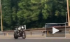 Неожиданное видео из Франции: Мотоцикл скрылся с места ДТП самостоятельно