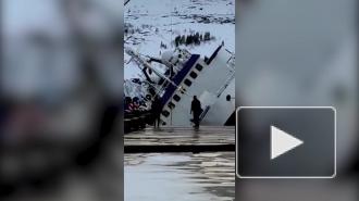 Российский траулер опрокинулся при спуске на воду в норвежском Киркенесе