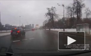 Неожиданно Москва.