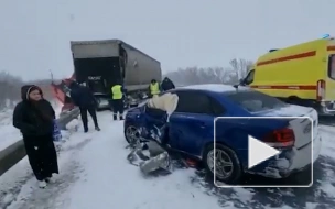 В массовом ДТП под Волгоградом погибли два человека