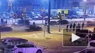 Движение по Ленинскому проспекту затруднено из-за ДТП