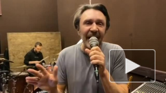 Шнуров написал песню о самоизоляции 