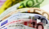 Официальный курс доллара за выходные вырос, евро стоит на месте