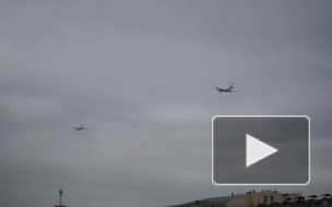 Военная авиация второй день не дает покоя горожанам: видео