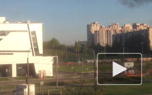 Горящий автофургон на проспекте Большевиков напугал местных жителей