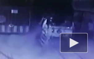 Видео: В золотодобывающую шахту под Челябинском рухнул электровоз