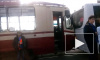 На Лиговском проспекте Петербурга столкнулись автобус и трамвай: транспорт встал в громадную пробку