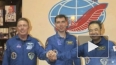 Капсула "Союз" с космонавтами благополучно приземлилась ...