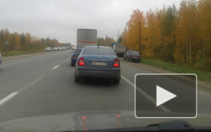 Под Нижневартовском внедорожник сбил людей на обочине, один человек погиб