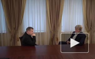 Песков опроверг слухи о "войне" между башнями Кремля Песков опроверг слухи о "войне" между башнями Кремля