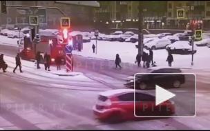 Появились подробности аварии на перекрестке Кузнецова и Ленинского